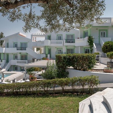 Villa Life Agia Marina  ภายนอก รูปภาพ