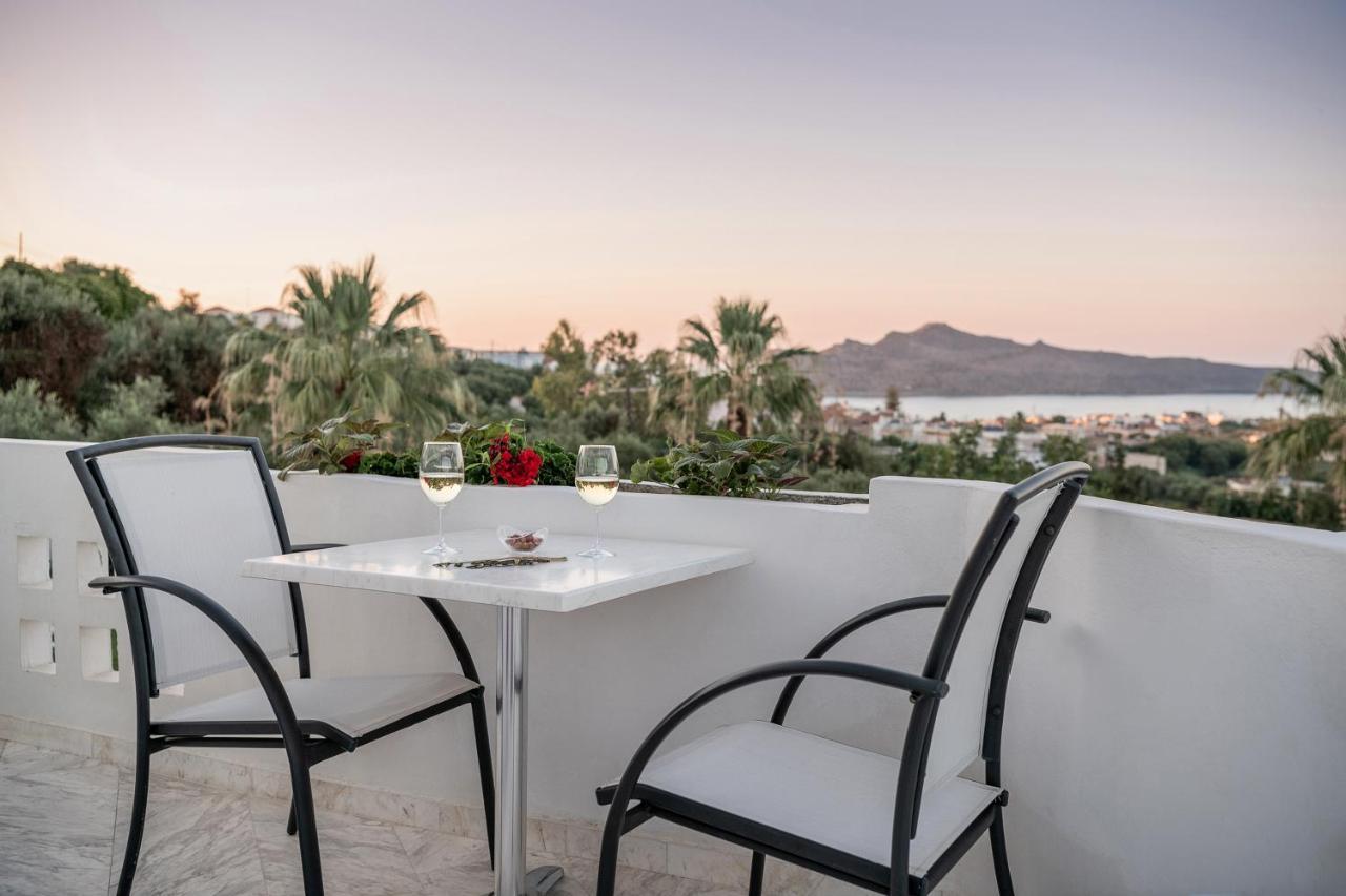 Villa Life Agia Marina  ภายนอก รูปภาพ