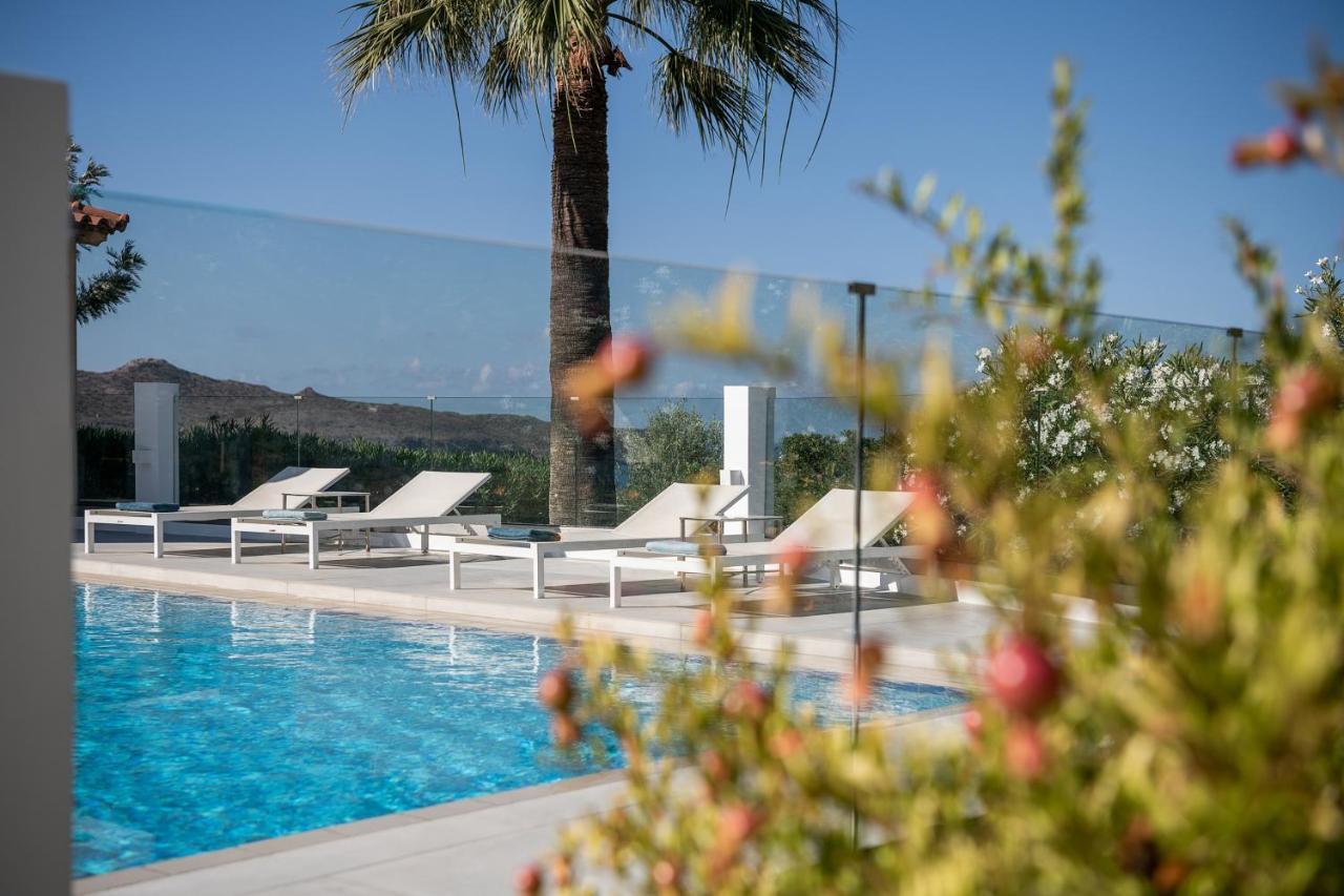 Villa Life Agia Marina  ภายนอก รูปภาพ