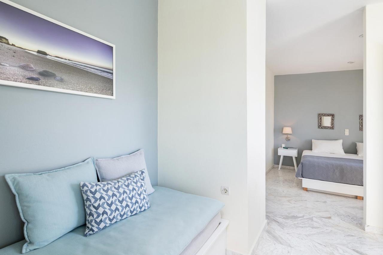 Villa Life Agia Marina  ภายนอก รูปภาพ