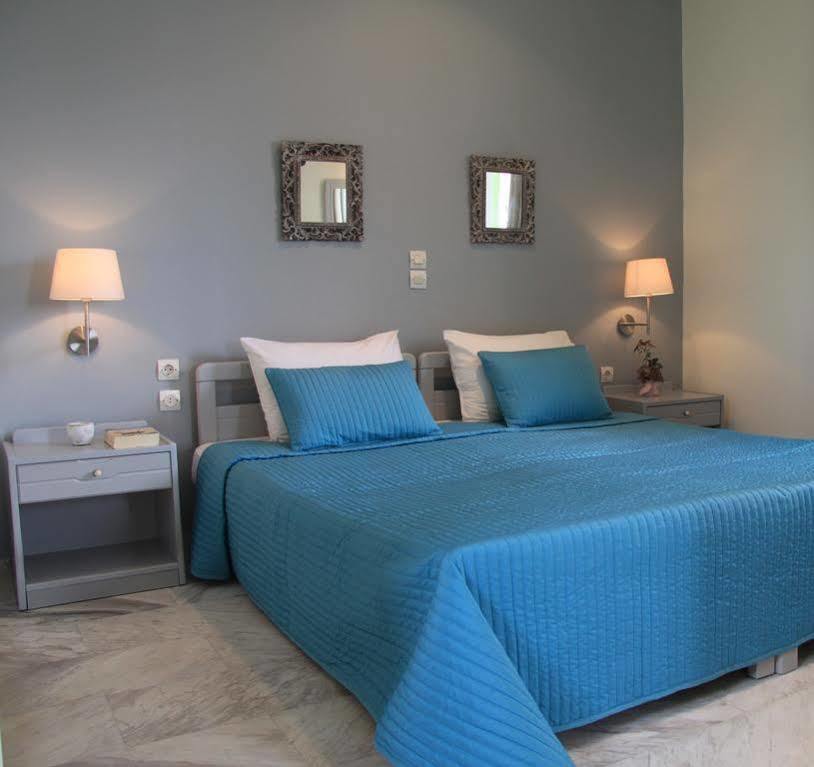Villa Life Agia Marina  ภายนอก รูปภาพ