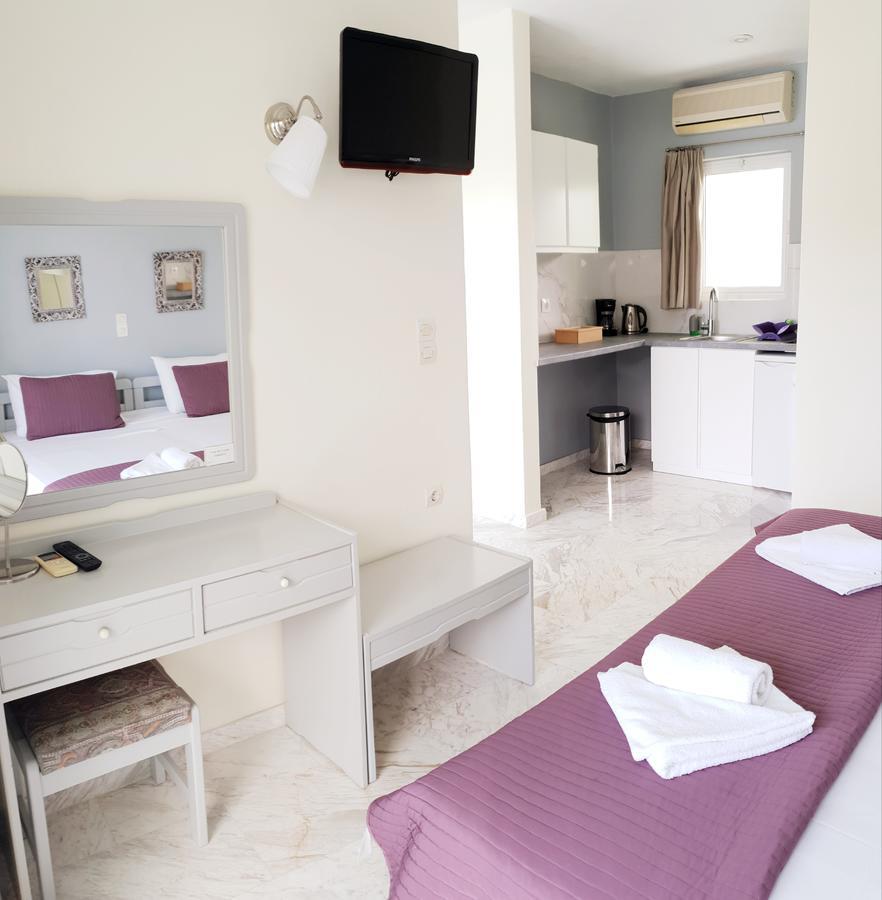 Villa Life Agia Marina  ภายนอก รูปภาพ