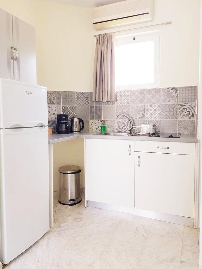 Villa Life Agia Marina  ภายนอก รูปภาพ