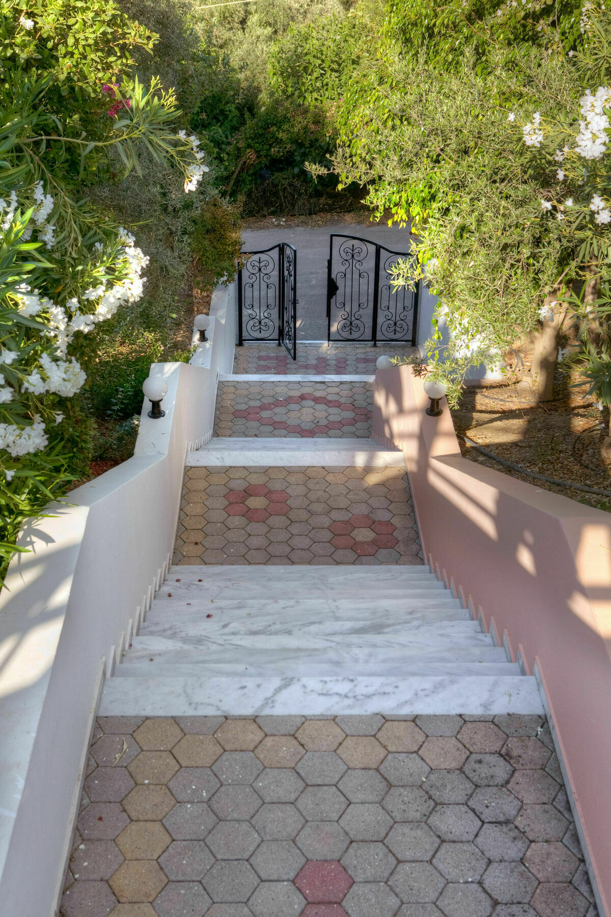 Villa Life Agia Marina  ภายนอก รูปภาพ